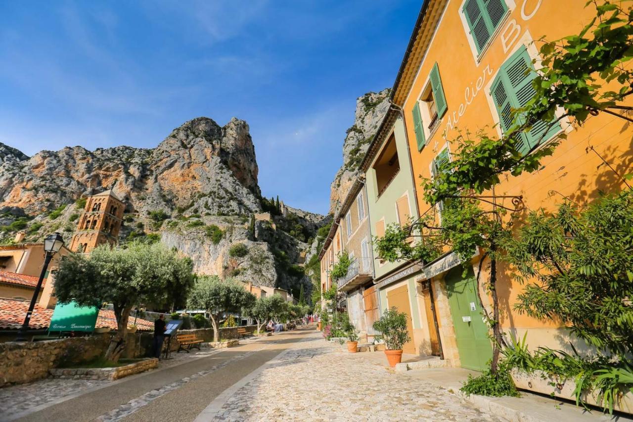 La Maison Des Collines Allemagne-en-Provence Εξωτερικό φωτογραφία
